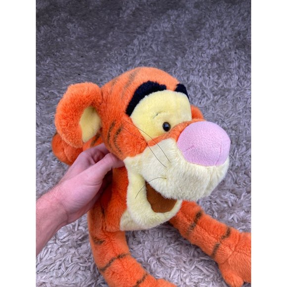 Giant Vintage Tigger Disney Exclusive Stuffed Animal Plush 30’ (Winnie The Pooh) - Picture 3 of 9